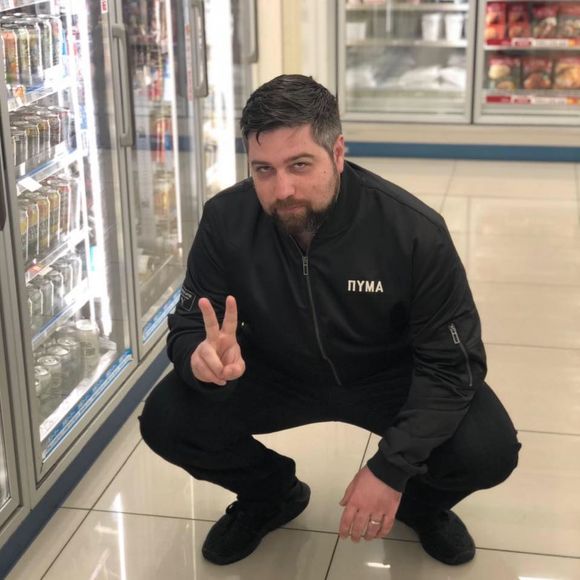 Meet your Posher, Brendan - Picture 1 of 1